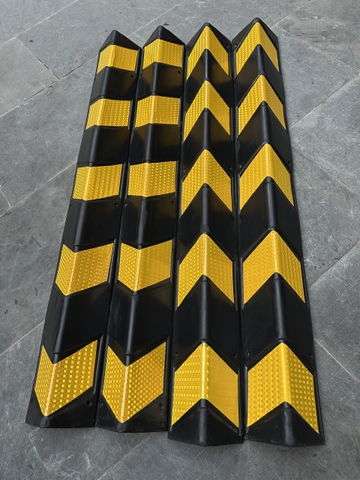 Ốp Cột Cao su 1200mm