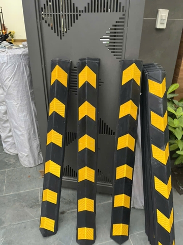 Ốp Cột Cao su 1200mm