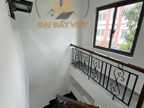 Cần bán nhà đẹp đường Nguyễn Siêu, P7,  Đà Lạt