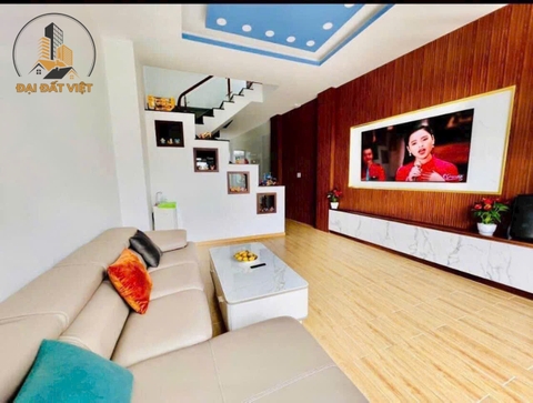 Bán Căn Nhà Mặt Phố Đường Cổ Loa, Phường 2, Đà Lạt