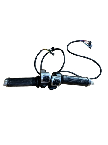 Tay ga xe đạp điện