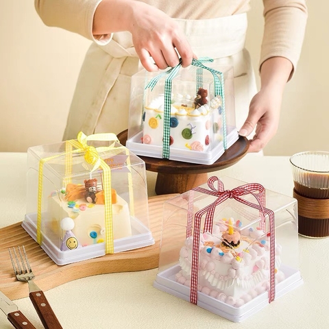 Hộp PET mini cake/ 50c