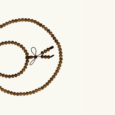 Vòng Trầm Hương 108 hạt Tốc Kiến Malaysia 6 ly 004