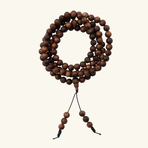 Vòng Trầm Hương 108 hạt Rục Vàng Phước Sơn Việt Nam 028