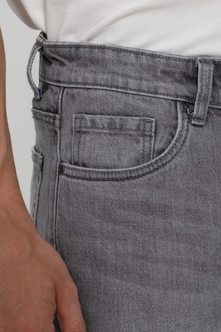 Quần Short Nam Khaki Trên Gối