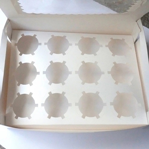 Hộp Đựng Bánh Cupcake 12