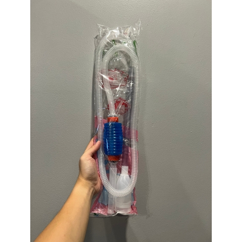 Bơm tay hút cặn bẩn, thay nước cho bể cá - Thuận tiện, dễ dàng thao tác trong việc thay nước, hút cặn bẩn đáy bể