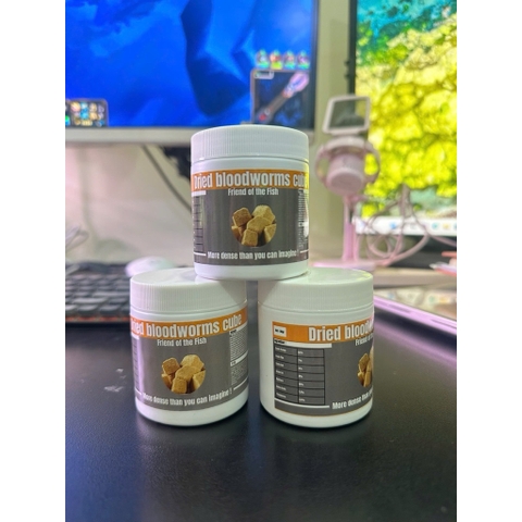 Trùng huyết sấy lạnh Lazy Worm Cube(50g)-Giữ nguyên hàm lượng dinh dưỡng từ giun tươi,giàu đạm giúp cá tăng size,lên màu