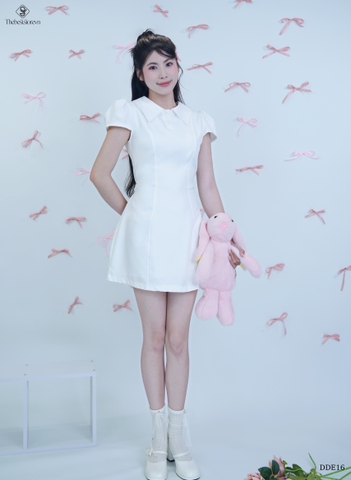 White bow dress