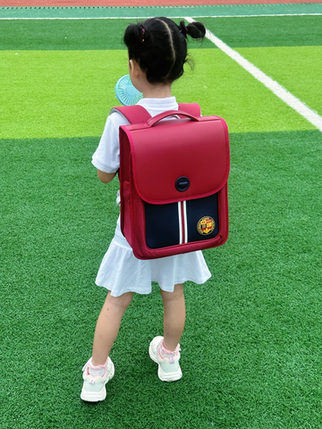 Cách Chọn Balo Trẻ Em Theo Độ Tuổi – Sai Một Chút, Bé Có Thể Đeo Không Thoải Mái