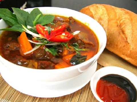 Bánh mì bò kho