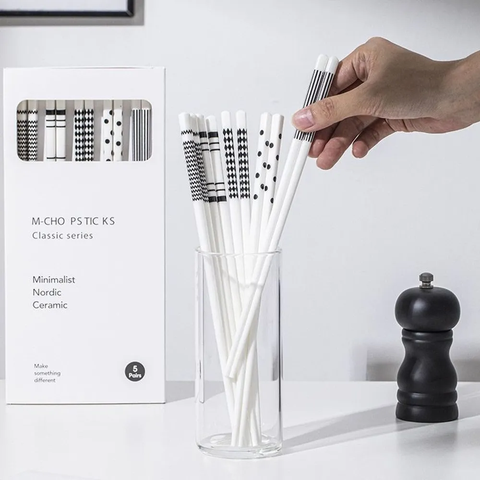 Đũa Sứ Nhật (THÙNG 100V)