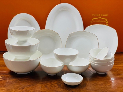 Bộ bàn ăn viền vàng cao cấp