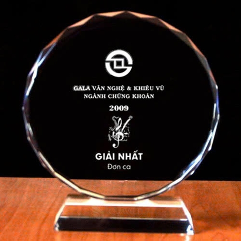 BIỂU TRƯNG PHA LÊ