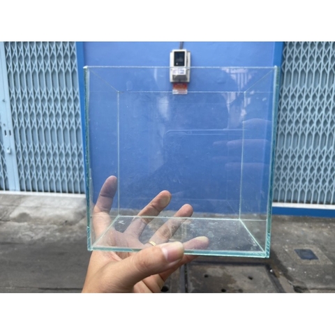 Hồ kính nuôi Betta, Keo Betta KT 15x10x15cm - kính 3 li dán giấu keo