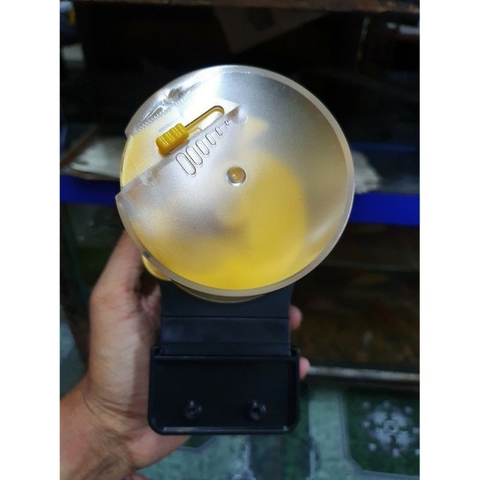 Máy cho cá ăn tự động Jeneca F-8805 (Tặng kèm 2 pin)