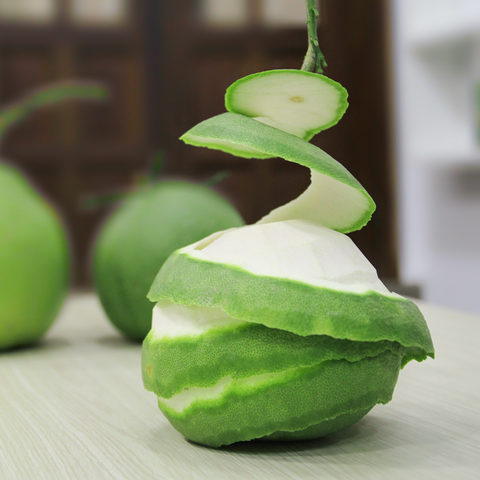 CÁC TÁC DỤNG BẤT NGỜ CỦA VỎ BƯỞI: GIÁ TRỊ DINH DƯỠNG THƯỜNG BỊ BỎ QUÊN