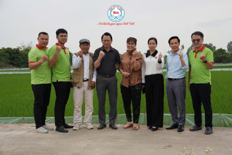 ĐÁNH THỨC DÒNG NHỰA SỐNG TRÊN CÁNH ĐỒNG ST25 