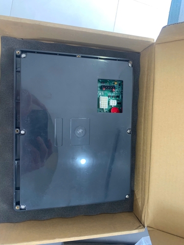 Màn hình điều khiển Cummins HMI 320 mã 0300-6315-02