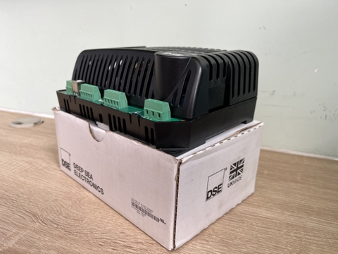 Bộ sạc Deepsea 9470MKII 12/24V 10Ampe 90- 305V 50/60 Hz