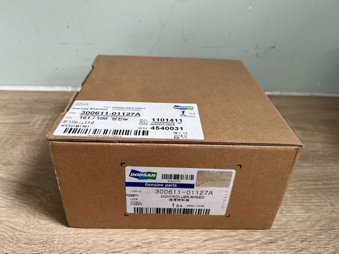 300611-01127A _ Bộ điều tốc điện tử HD Hyundai / Doosan (chính hãng)