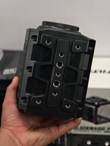 Blackmagic Pyxis 6k Fullframe likenew fullbox