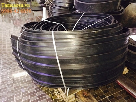 Băng cản nước bằng cao su