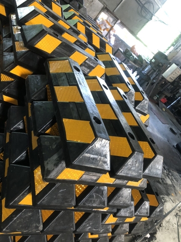 Chặn Lùi Cao Su 500mm