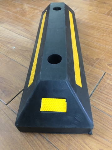 Chặn Lùi Xe Cao Su 560mm