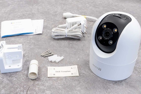 Camera EZVIZ H8c Pro 3K (Wifi quay quét 5MP)