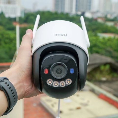 Camera IMOU IPC-K7FP-3H0TE (Lắp SIM 4G, quay quét 3MP)