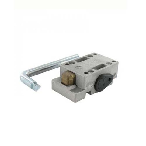 Khóa chìa cho cổng âm sàn (đổi cho khóa tam giác mặc định theo bộ - thu hồi khóa tam giác)