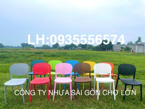 Ghế nhựa đúc caffe có lỗ holsalkyo nhập khẩu