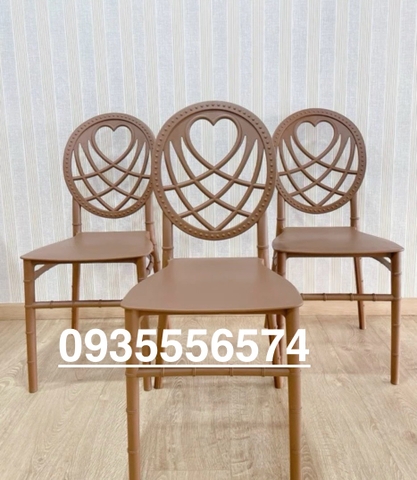 Ghế nhựa nhà hàng lưng trái tim nhập khẩu