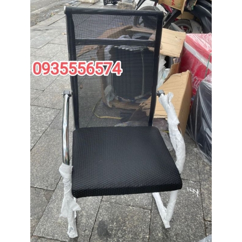 Ghế chân quỳ lưới lưng cao có đệm tay vuông