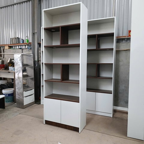 tu-ke-sach-mdf-melamine-cao-2m