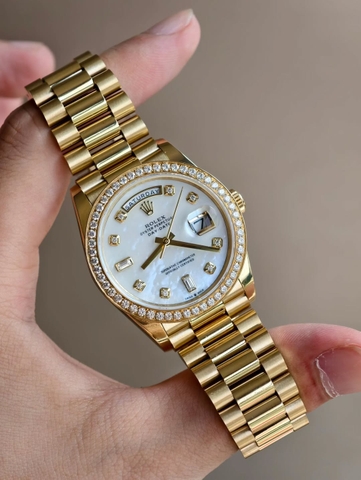 ROLEX Day-Date 36mm YG MOP Moissanite Bezel