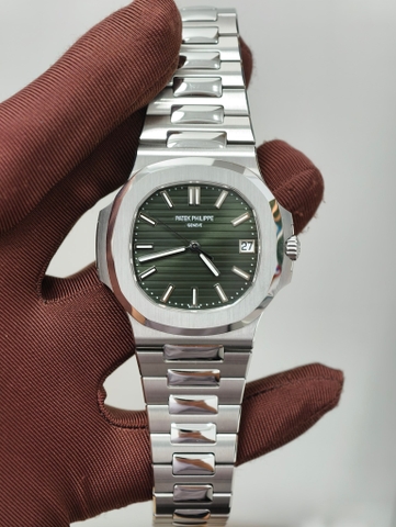 PATEK PHILIPPE Nautilus 5711 Green Face-40mm-Calibre 330