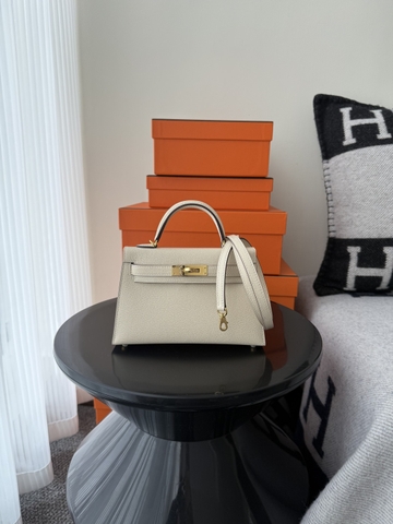 Kelly Mini II Original Leather - Chevre Skin Goat Leather - I2 Nata Cream White