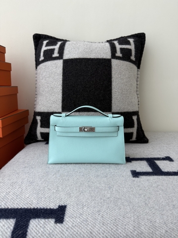 Kelly Pochette 22cm Bleu Zephyr Swift Skin Gold Hardware