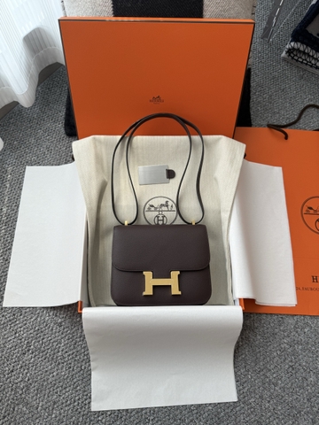 Constance 18cm Evercolor Leather, N5 Cassis Color, Gold Hardware