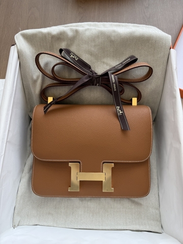 Constance 24 - Gold - Epsom - GHW