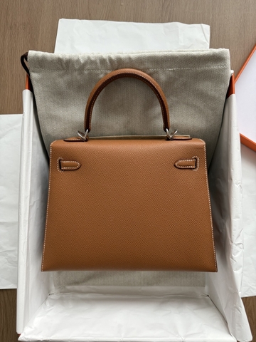 Kelly 25 - Gold - Epsom - PHW