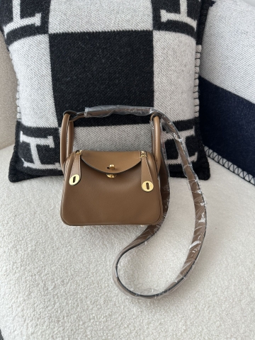 Lindy Mini Swift Calfskin Leather 3G Alezan Chestnut Brown & 4B Biscuit Beige Gold Hardware