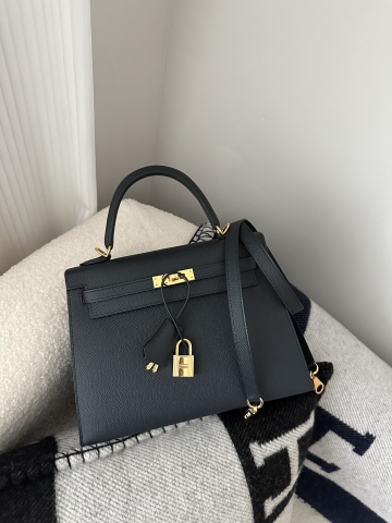 Kelly 25cm in Imported Epsom Leather, 2Z Blue Nuit Midnight Blue with Gold Hardware