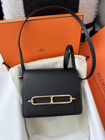 Roulis 18cm in Imported Evercolor Leather, CC89 Noir Black with Gold Hardware