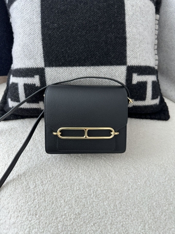 Roulis 18cm in Imported Evercolor Leather, CC89 Noir Black with Gold Hardware