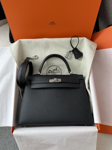 Kelly 25cm in Imported Epsom Leather, CK89 Noir Black with Silver Hardware