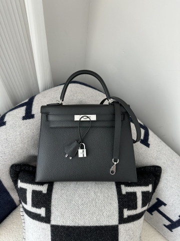 Kelly 28cm in Imported Epsom Leather with Textured Finish, CK89 Noir Black with Silver Hardware