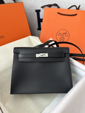 Kelly Danse 22cm Swift Calfskin Leather Black CC89 Noir Silver Hardware